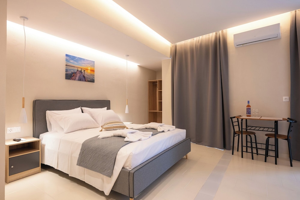 Blue Wave Suites Ixia 18/46