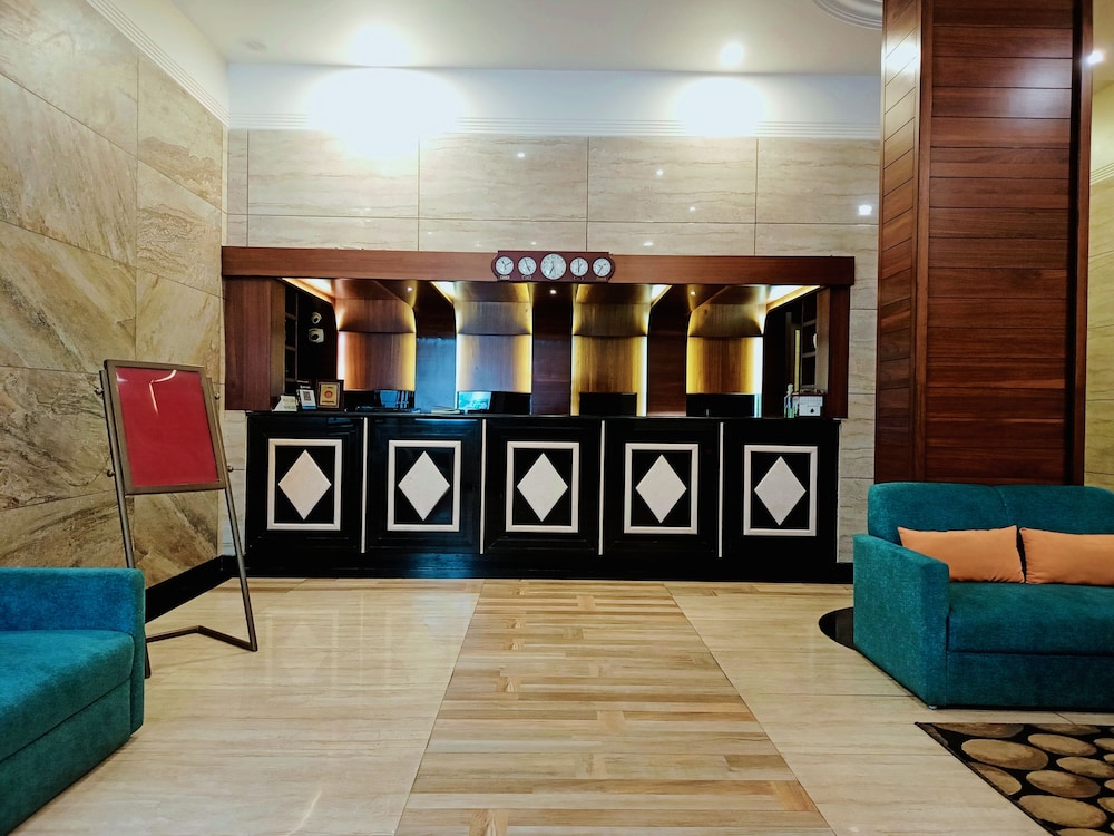 Oyo Premium Muncipal Garden Margao 2/17