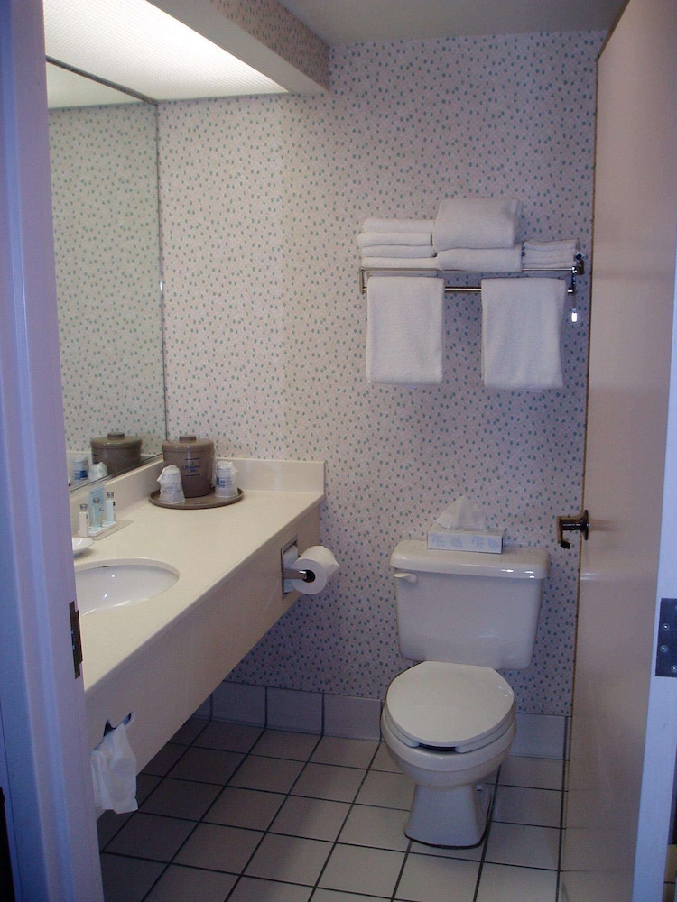 Hampton Inn Spring Hill 9/43