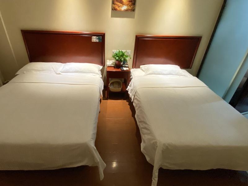 GreenTree Inn Beijing Changping Tiantongyuan East Taipingzhuang Road Express Hotel 17/19