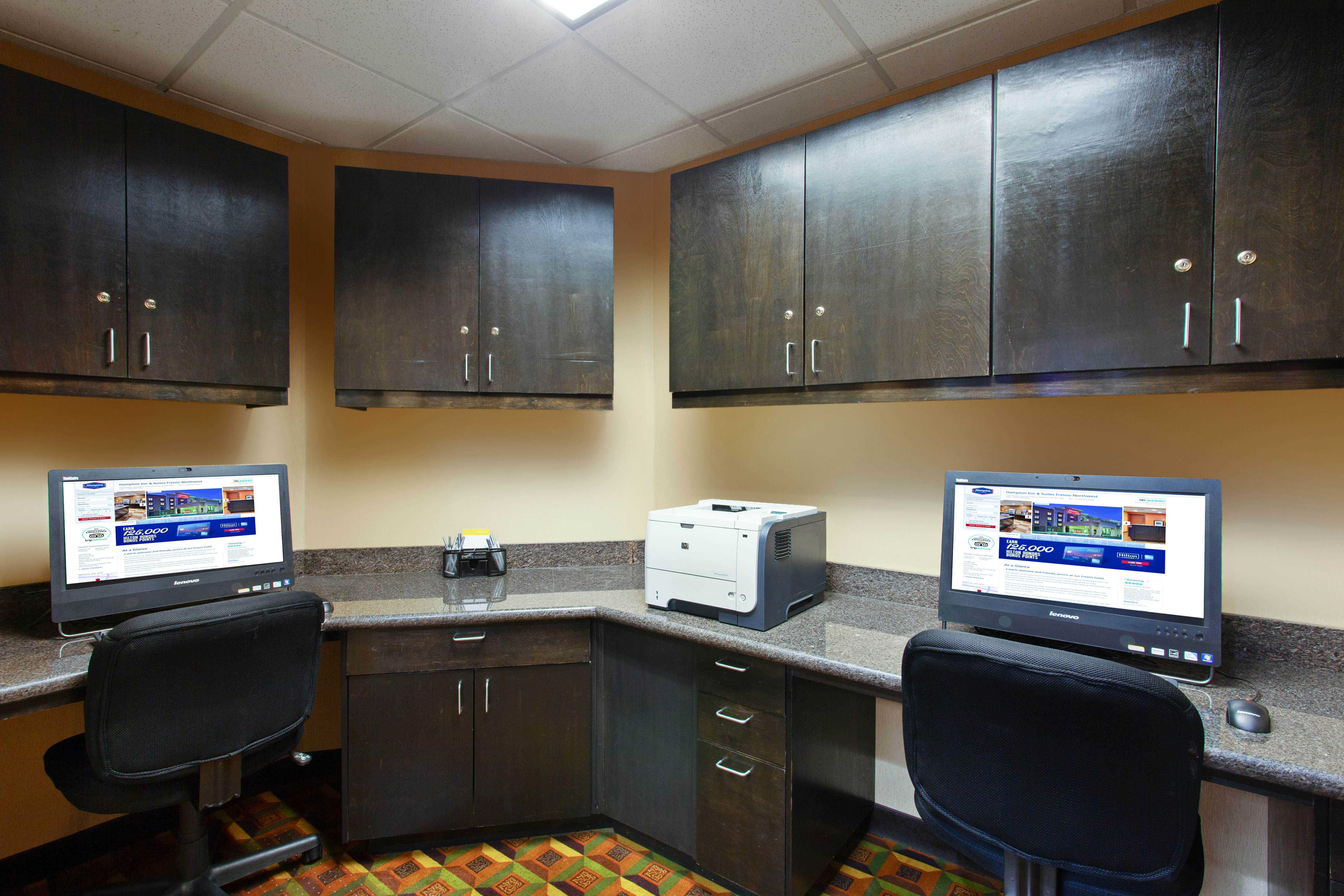 Hampton Inn & Suites Fresno-Northwest, CA 26/33