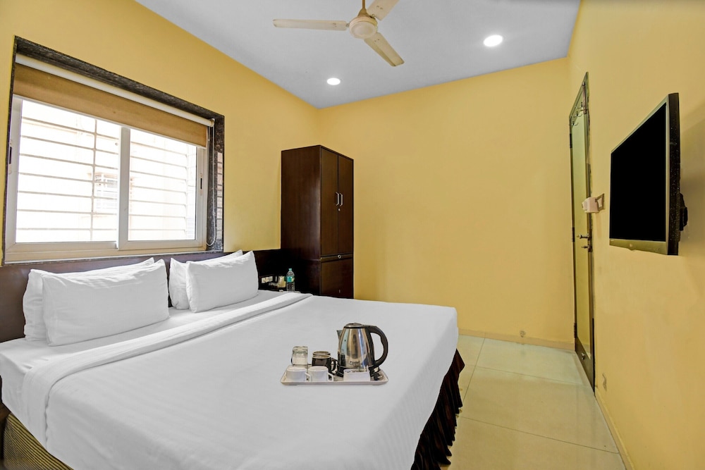 Townhouse 727 Hotel The Platinum 11/40