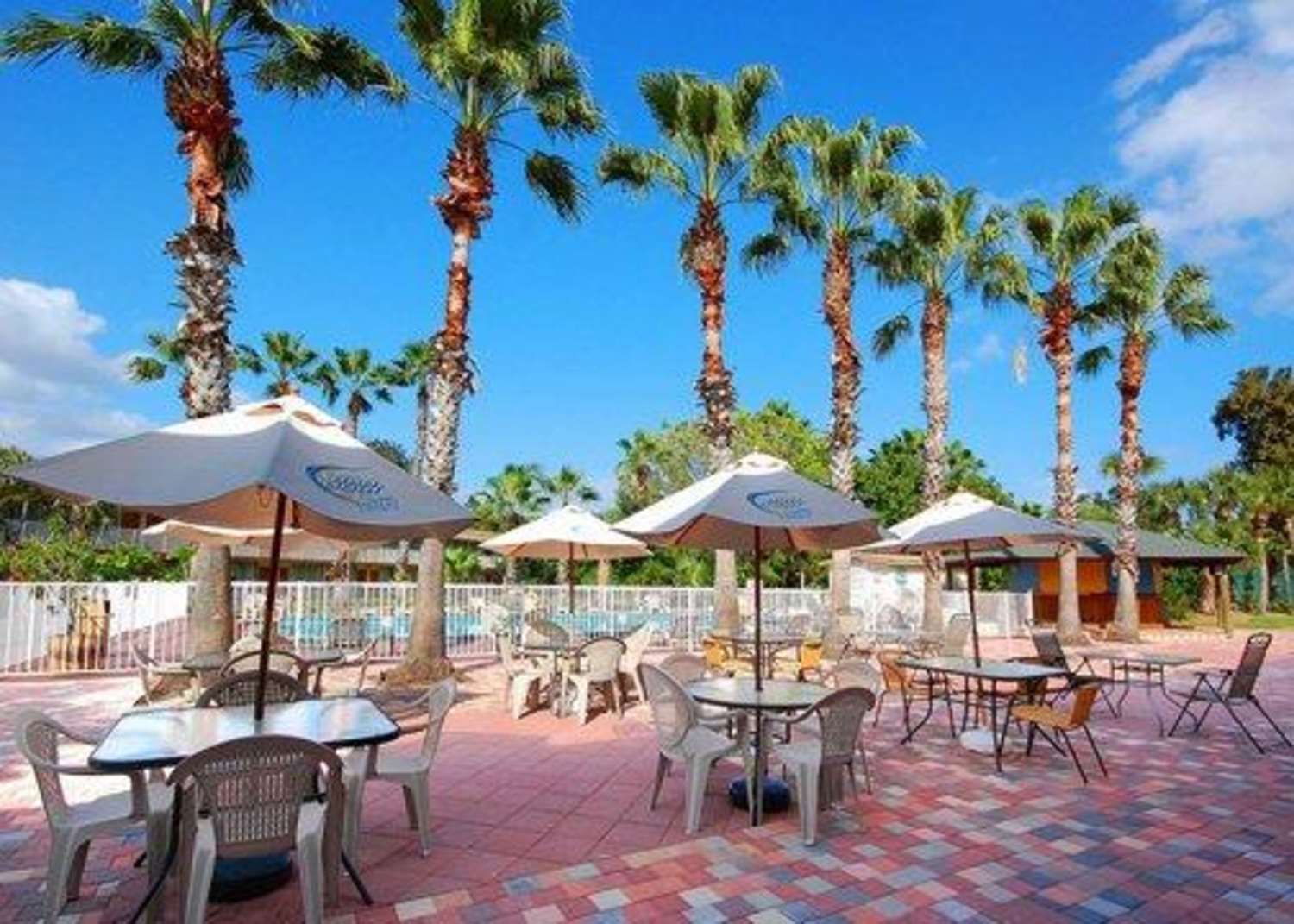 ISLAND HOTEL of Space Coast 33/46