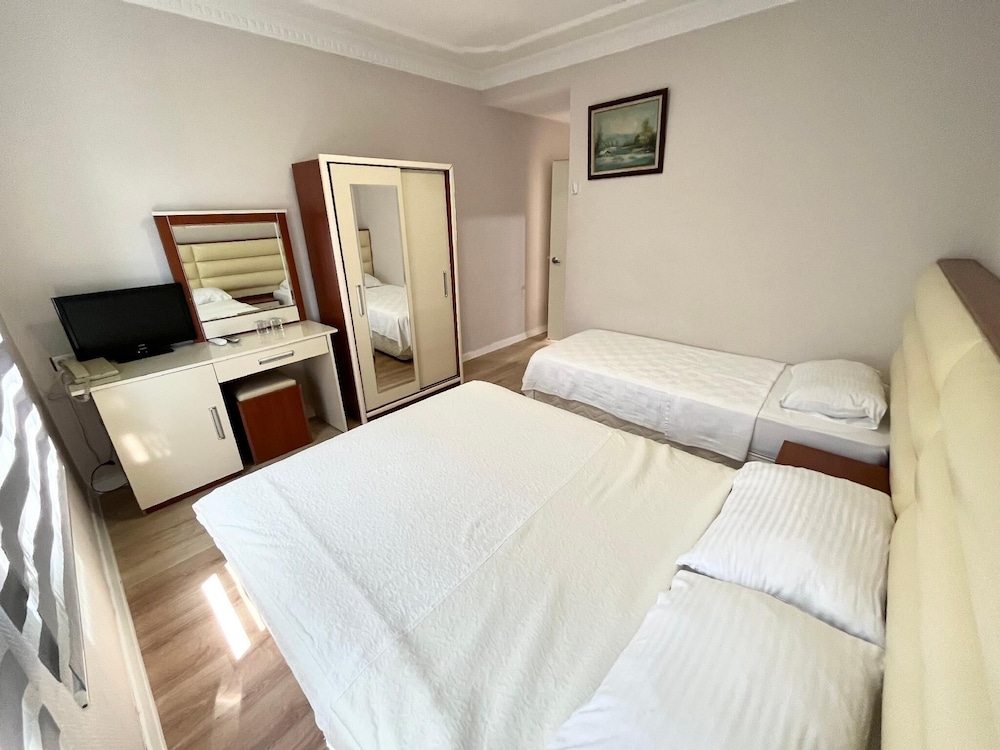 Deluxe Ersoy Hotel 9/35