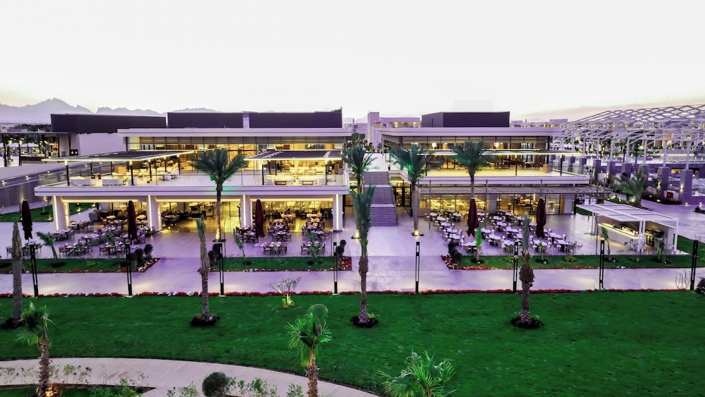 Rixos Premium Magawish Bay View 5/50