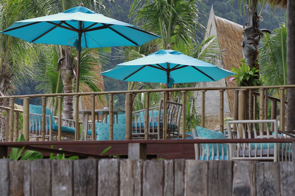 PhiPhi CoCo Beach Resort 20/50