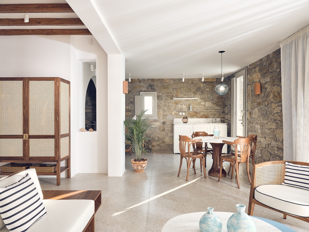 Belvedere Hilltop Rooms & Suites - The Leading Hotels of the World 46/59