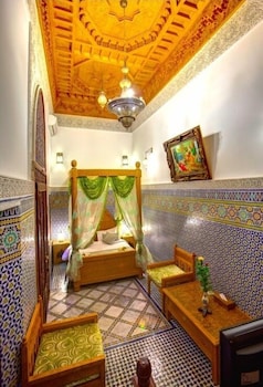 Riad Rcif 6/72