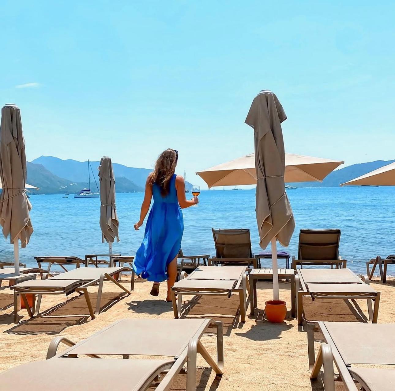 The New George & Dragon Beach Hotel 40/50