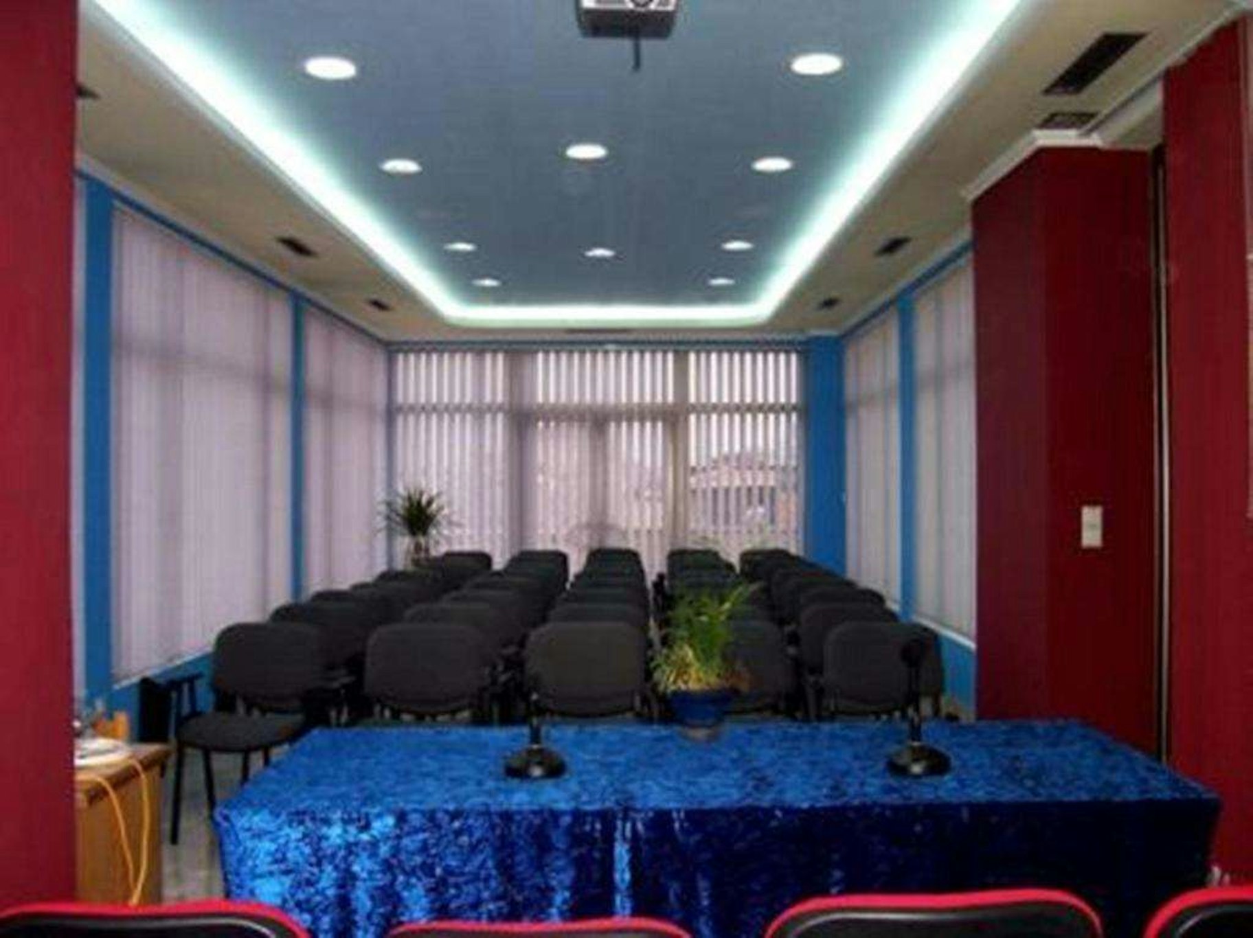 Kruja Hotel 59/65