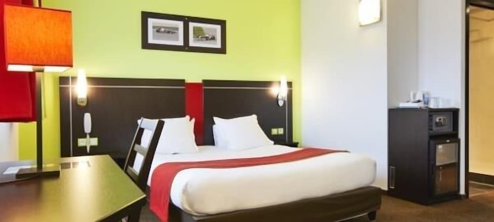 Hotel Kyriad Design Enzo Thionville 22/56