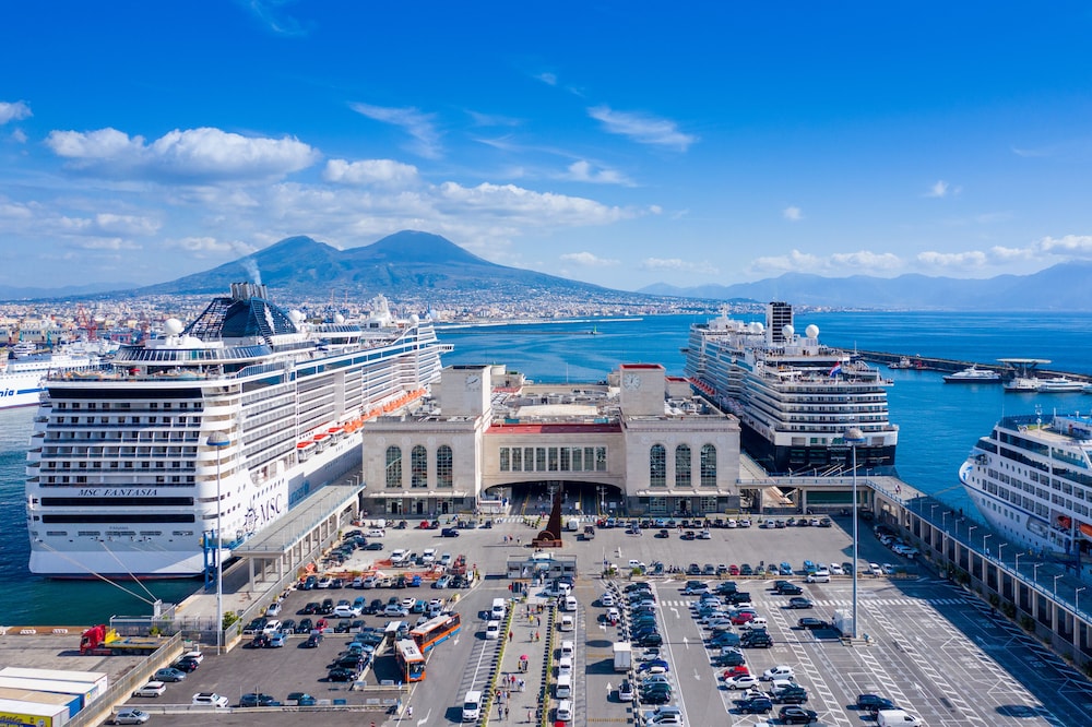 Smart Hotel - Naples Harbour 67/71