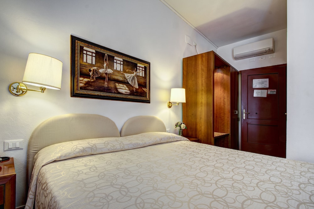 HOTEL SAN LINO 16/47