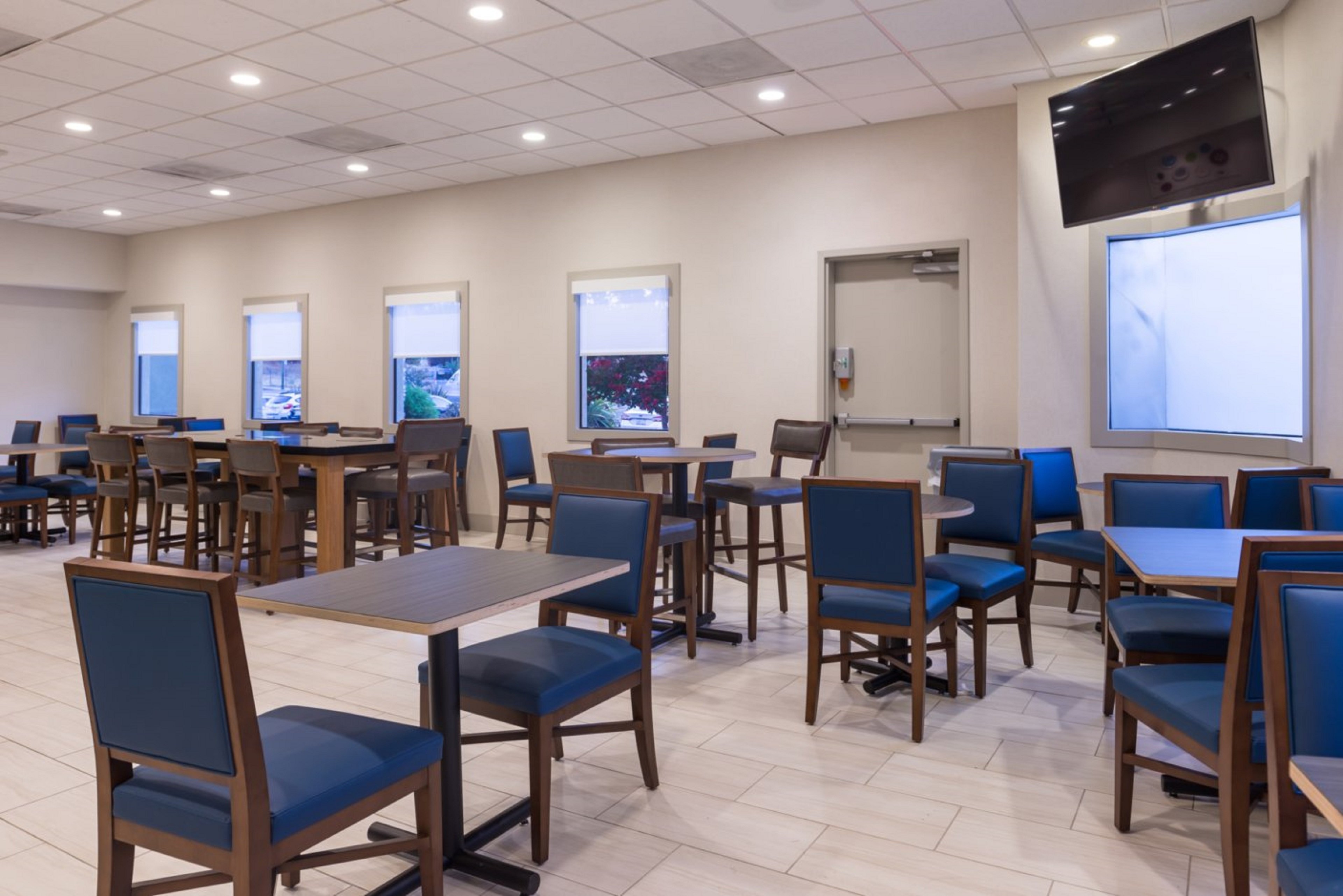 Holiday Inn Express Walnut Creek 46/59