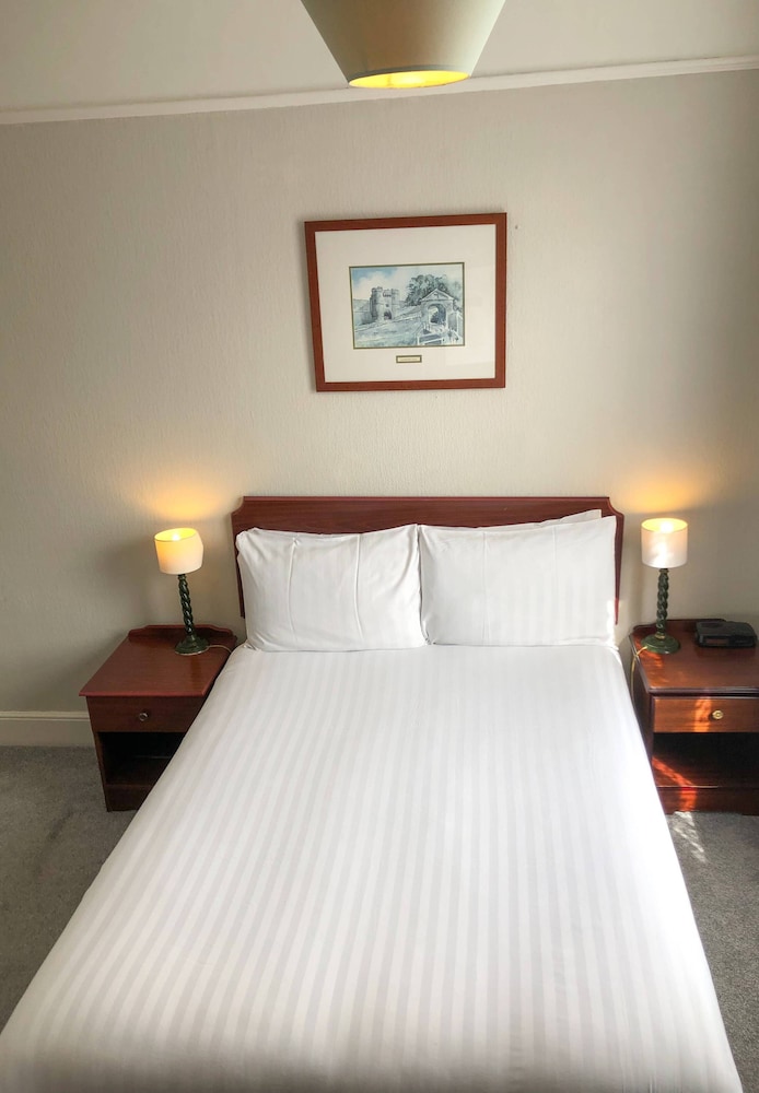 Royal Esplanade Hotel 14/50