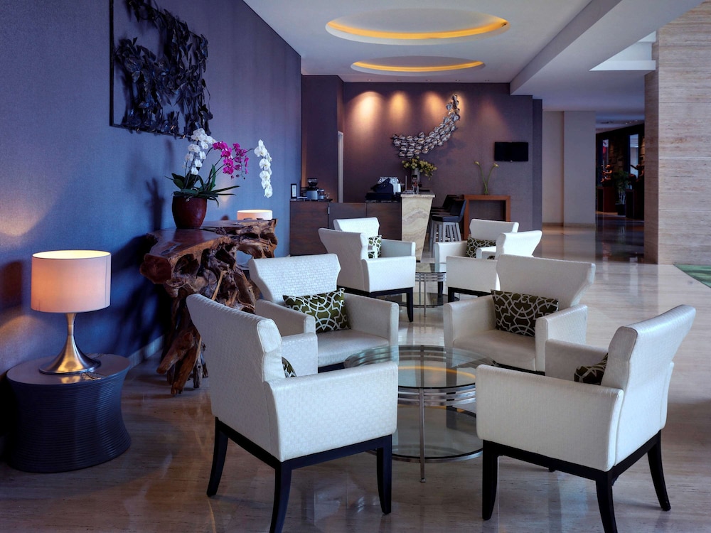 Grand Mercure Bandung Setiabudi 58/71