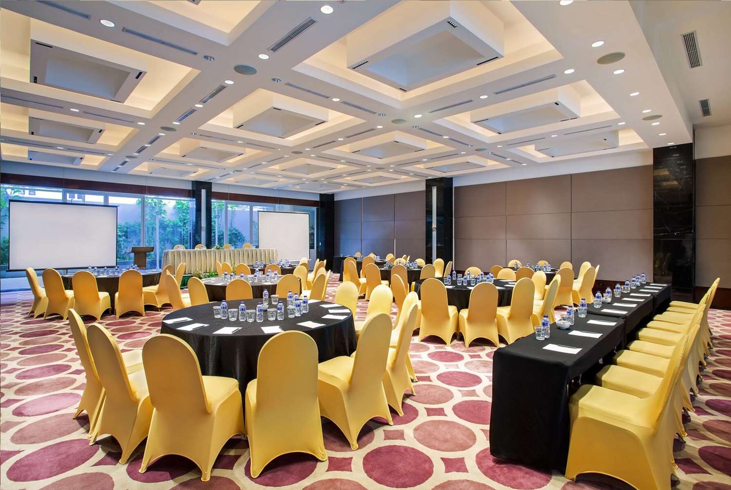 Wyndham Casablanca Jakarta 32/48
