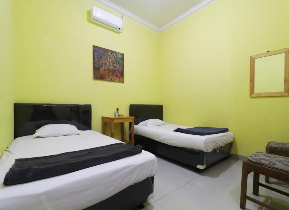 Hotel Surabaya Jaya Bandara Soetta by ZUZU 4/20