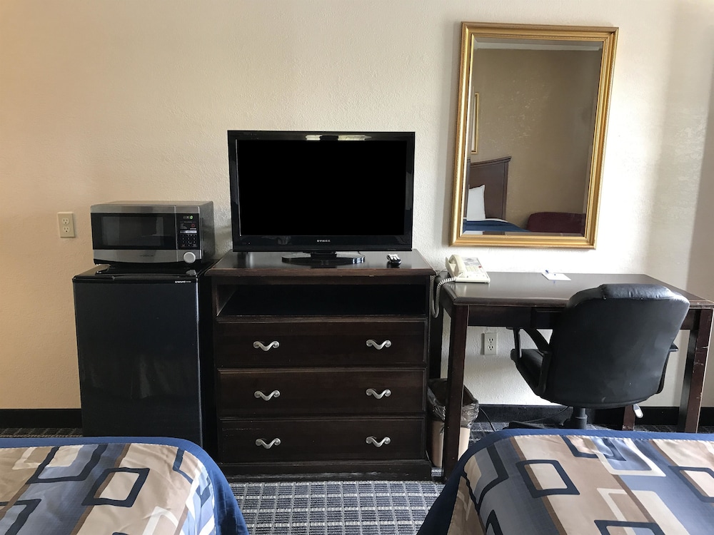Americas Best Value Inn Mount Vernon 15/20