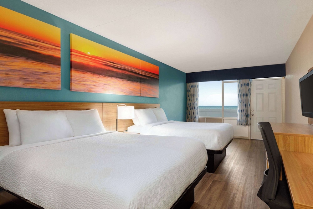 ROOM, 2 QUEEN BEDS, OCEAN FRONT