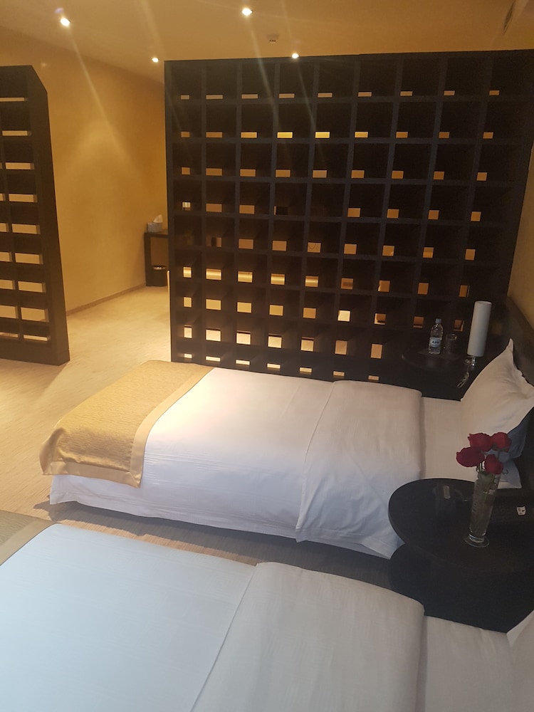 Urgoo Boutique Hotel 21/49