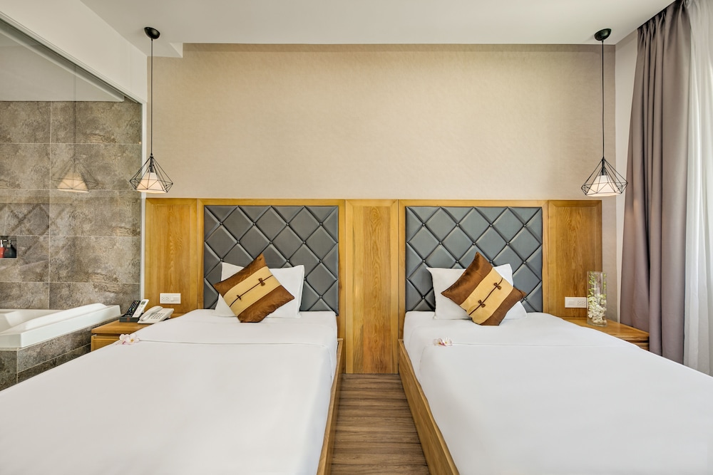 Grand Sunrise Boutique Hotel 9/61
