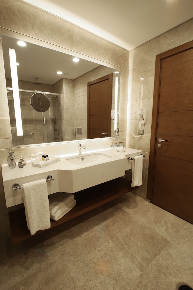 Lobby at Holiday Inn Bursa - City Centre, BURSA