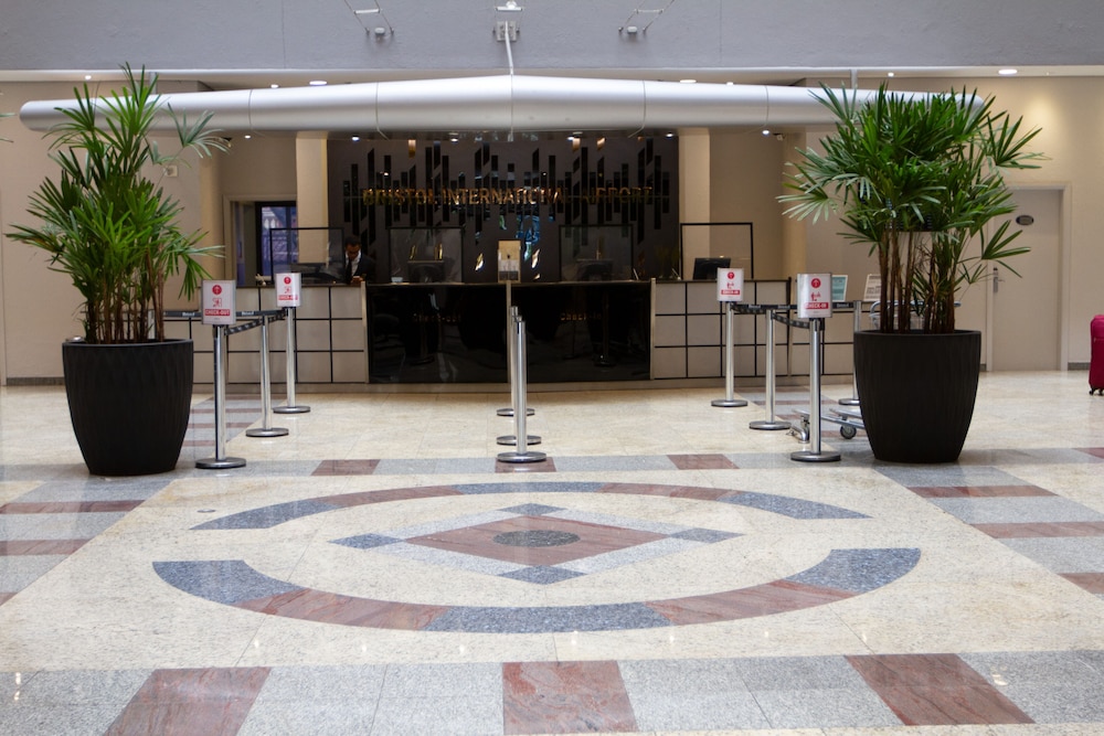 Bristol International Airport Hotel 45/50