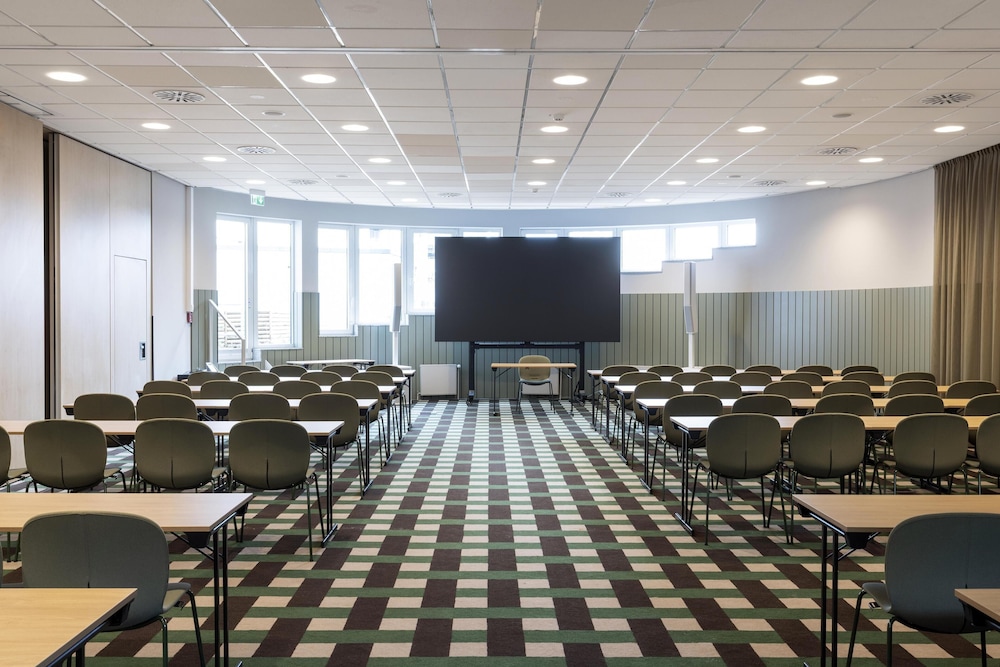 Scandic Stuttgart Europaviertel 37/49