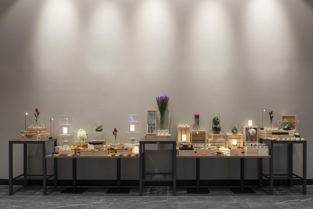 Avani Sukhumvit Bangkok 57/60