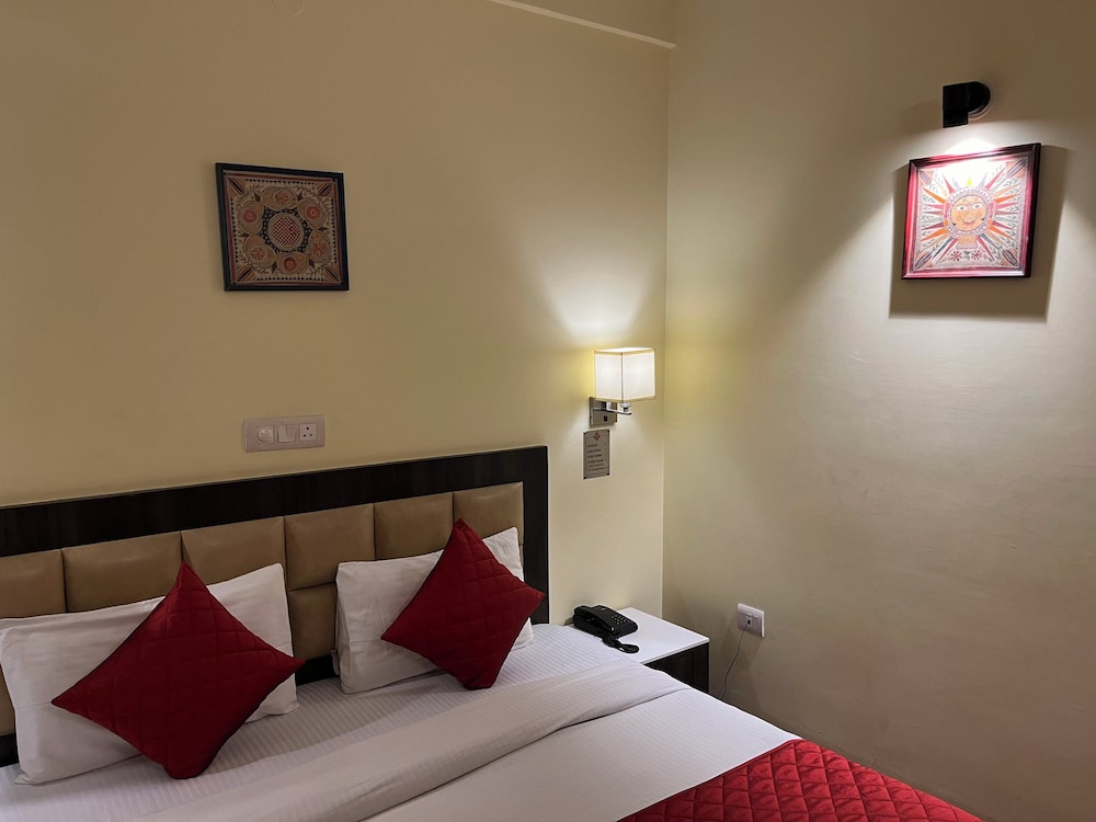 Pooja Palace 31/56