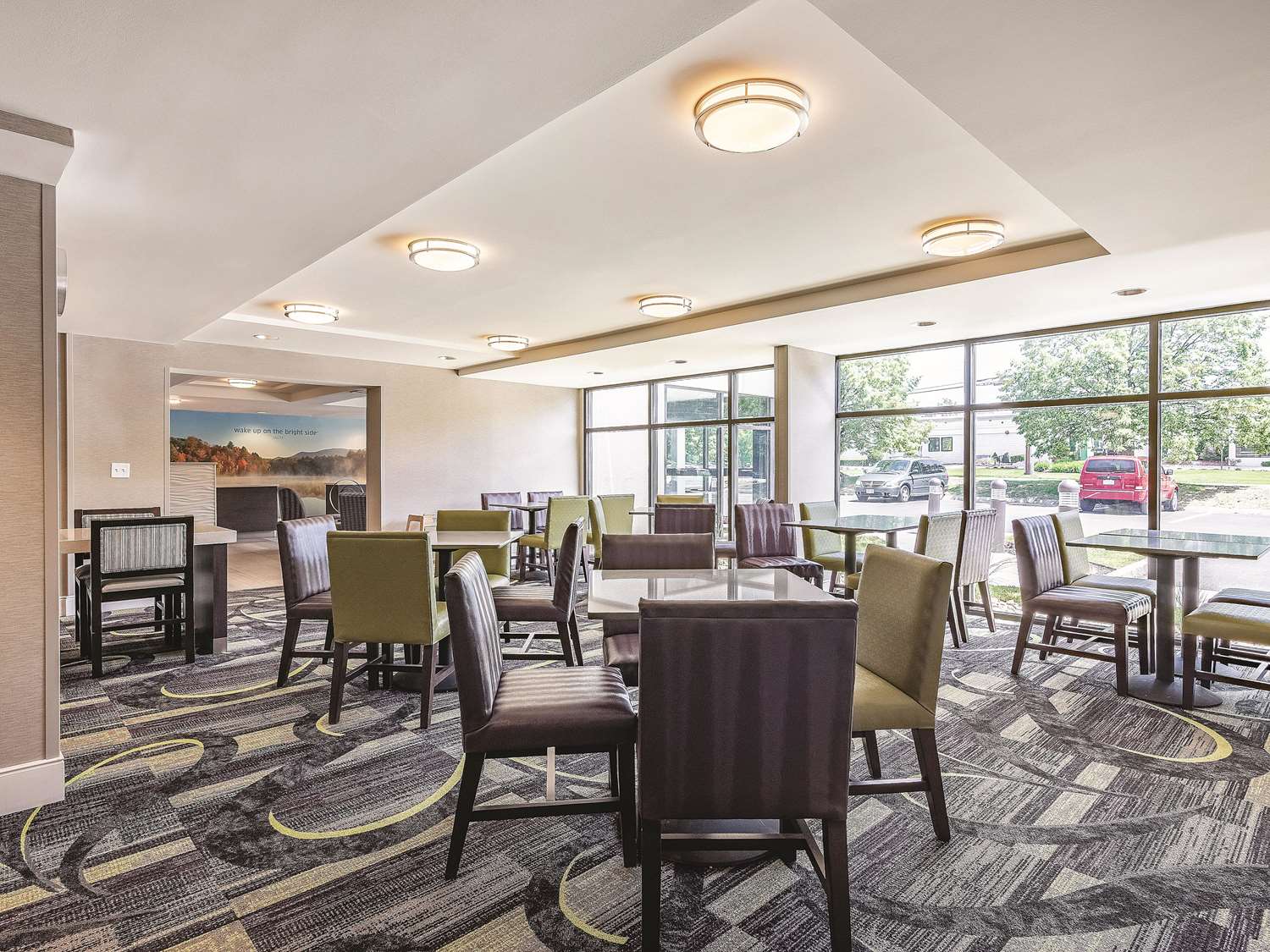 La Quinta Inn And Suites By Wyndham Salem Nh 30/42