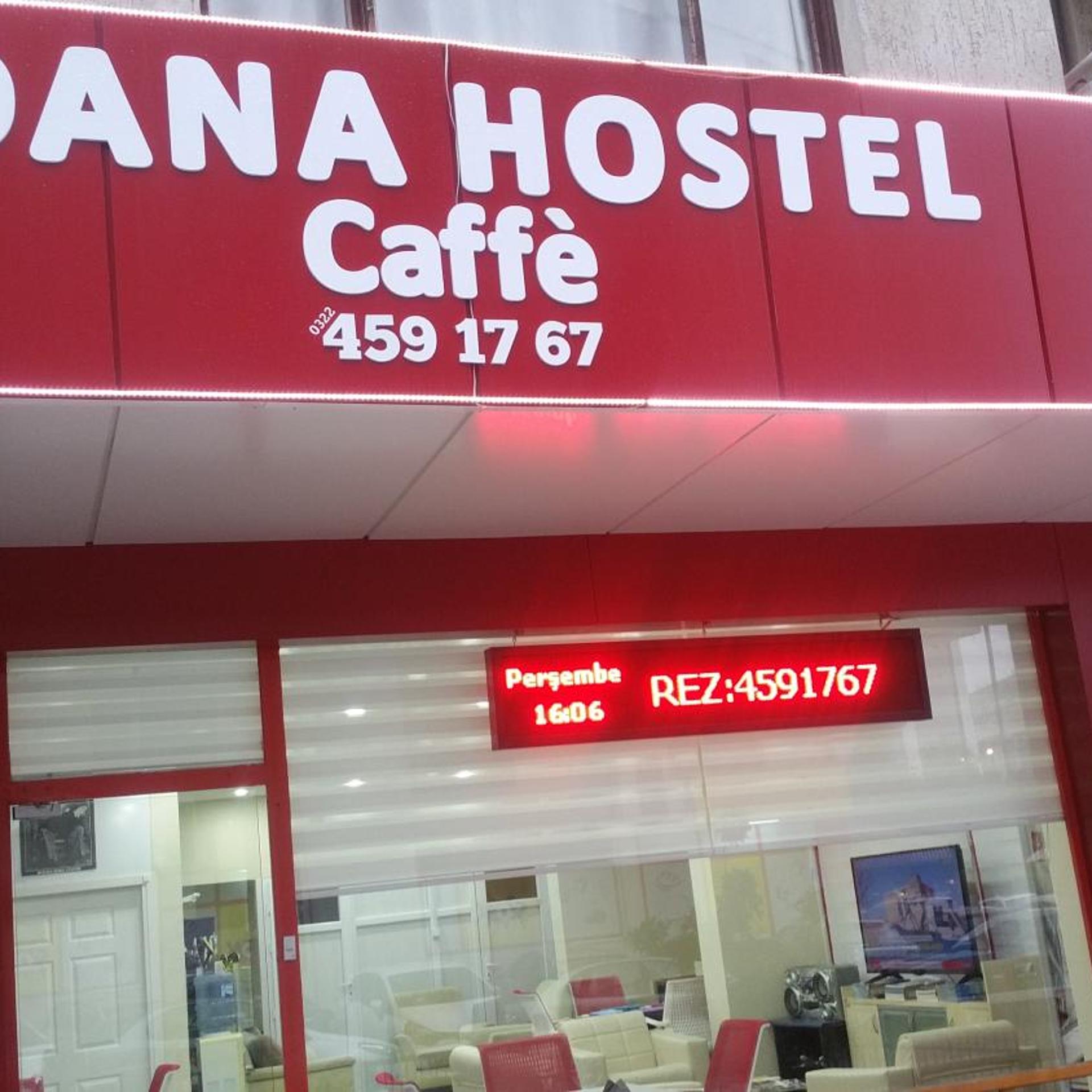 Adana Hostel 1/37