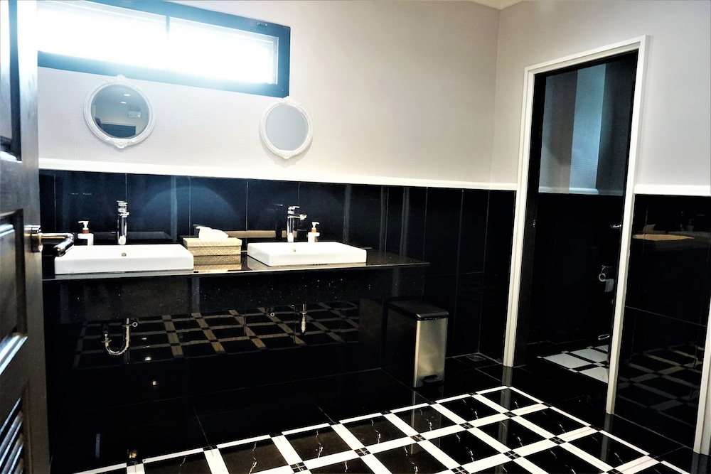 Marquise Boutique Hotel 13/64