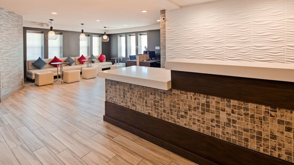 Best Western Plus Fairfield Hotel 4/30