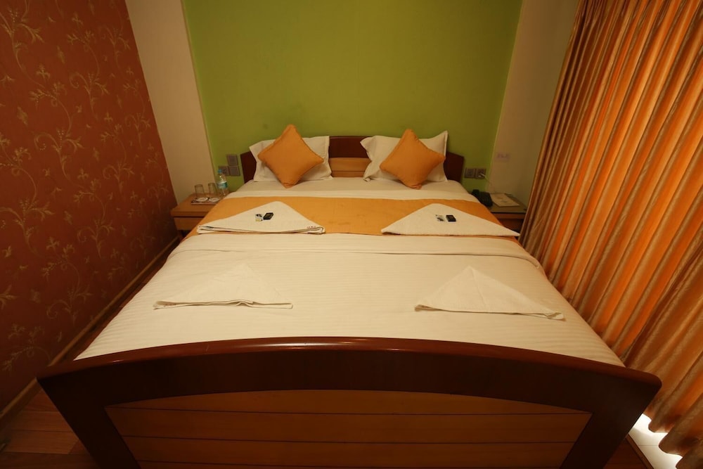 Hotel Kohinoor Square 24/37
