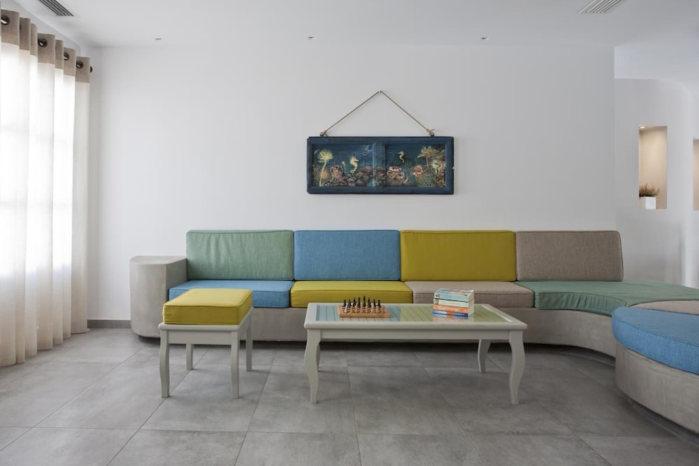 Hippocampus Hotel 53/72