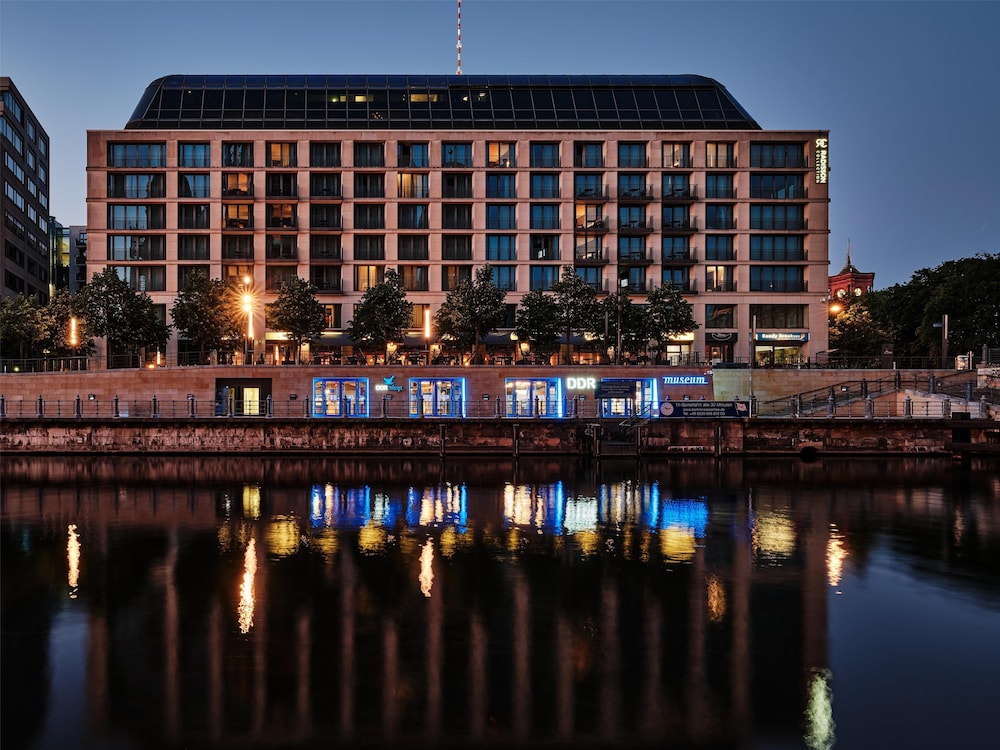 Radisson Collection Hotel, Berlin 5/68