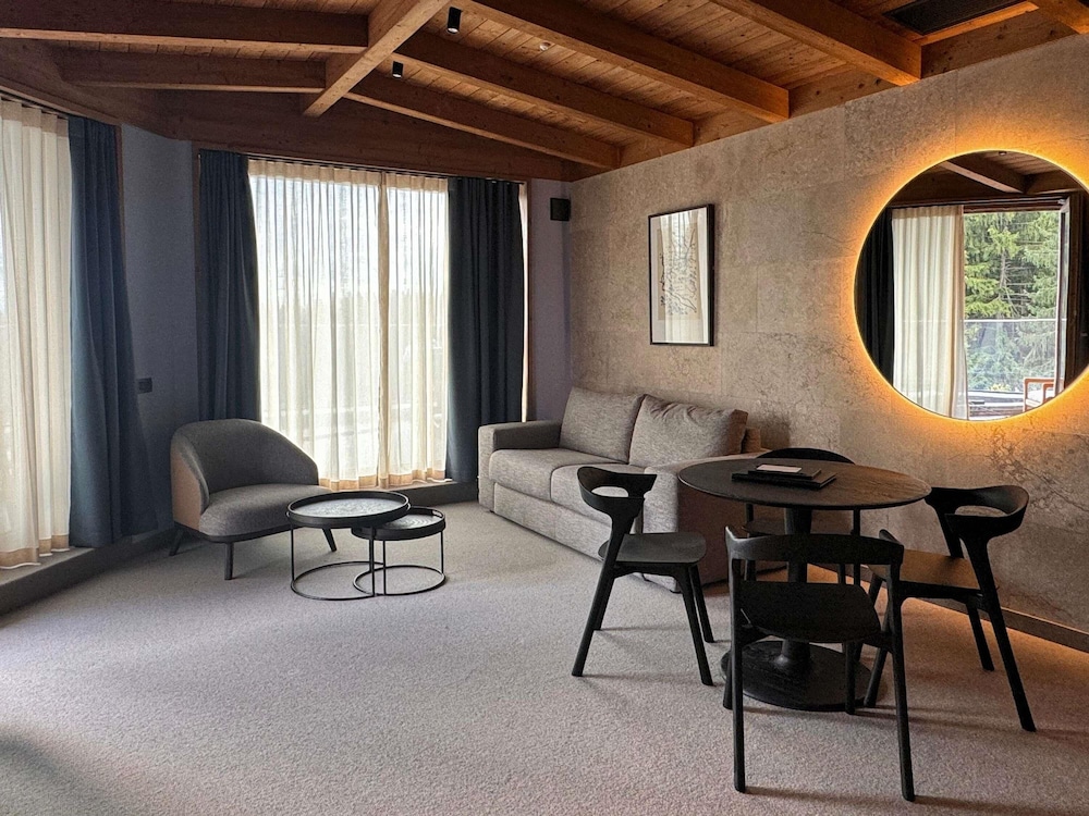 Swissotel Poiana Brasov 33/48