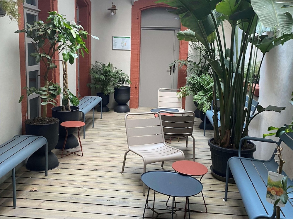 Mercure Montauban 32/53