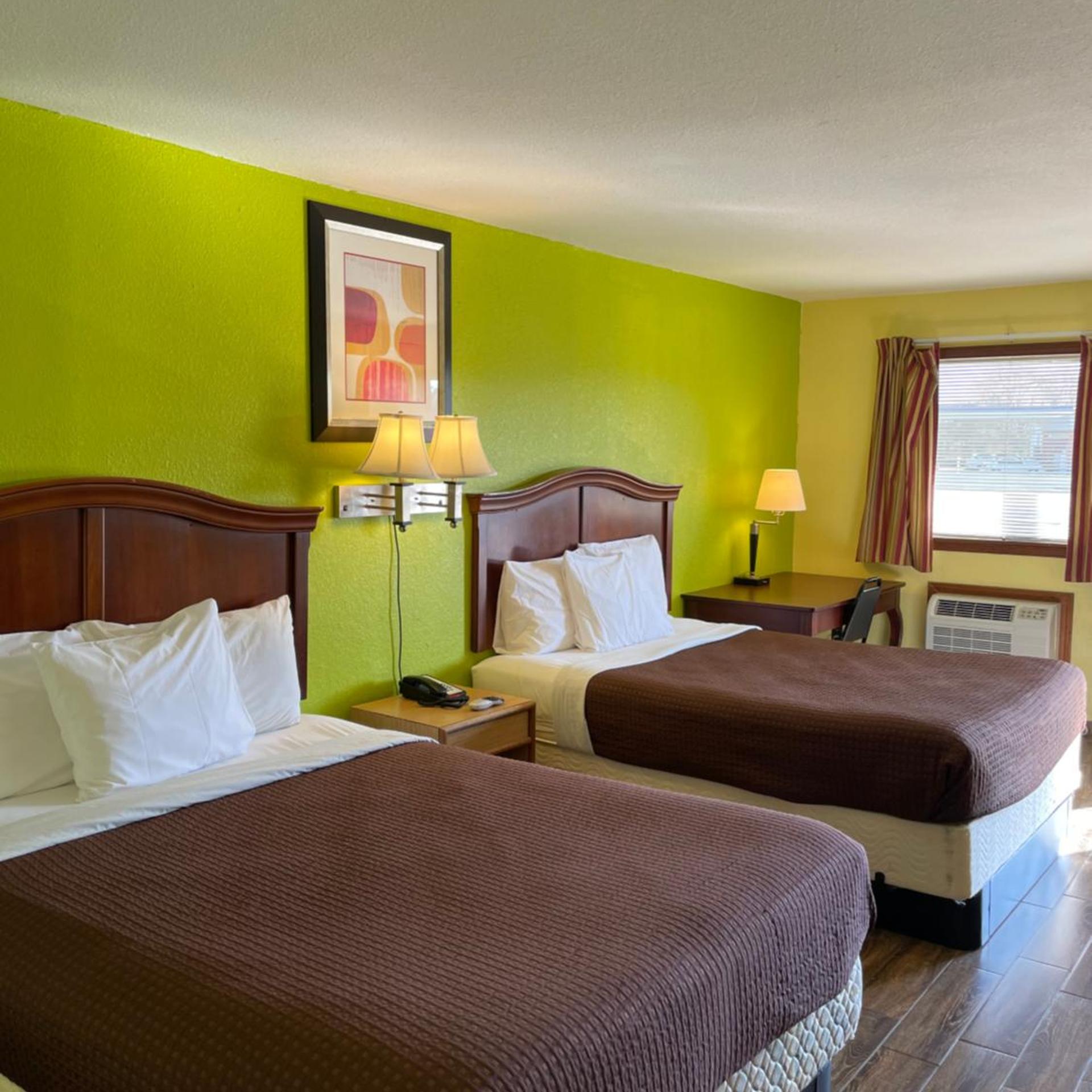 Linder Motor Lodge 7/21