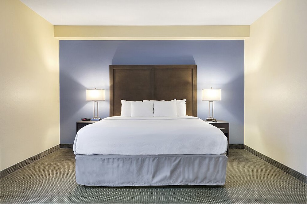 Days Inn by Wyndham Ellensburg 10/41