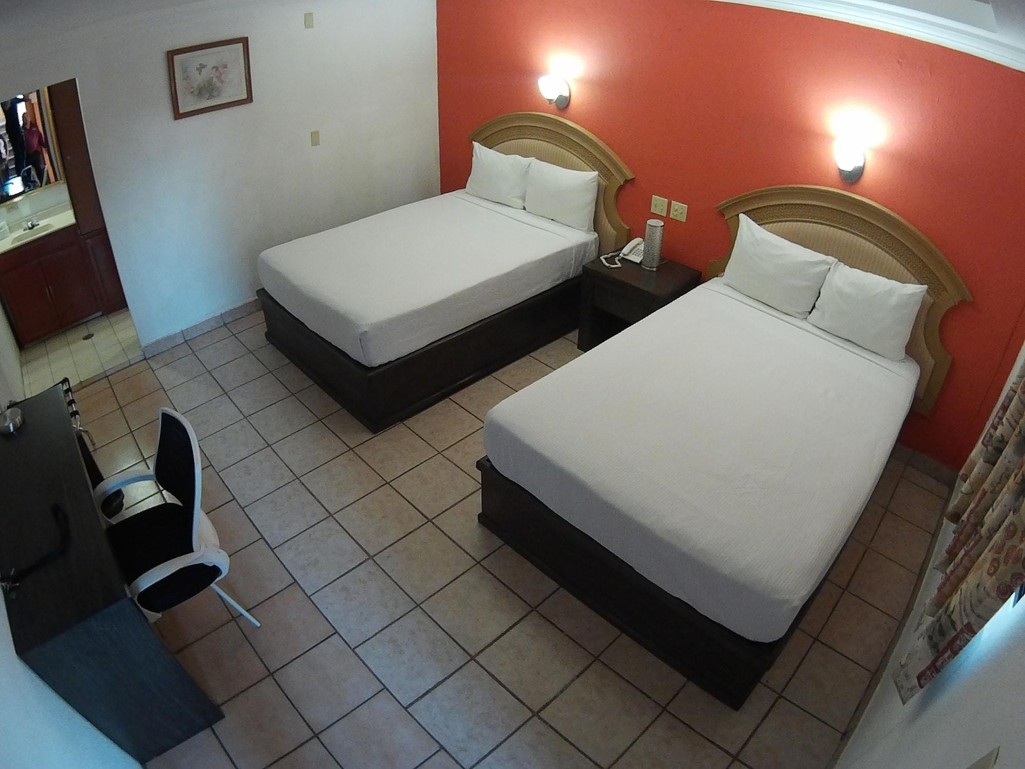Hotelco Inn 3/19