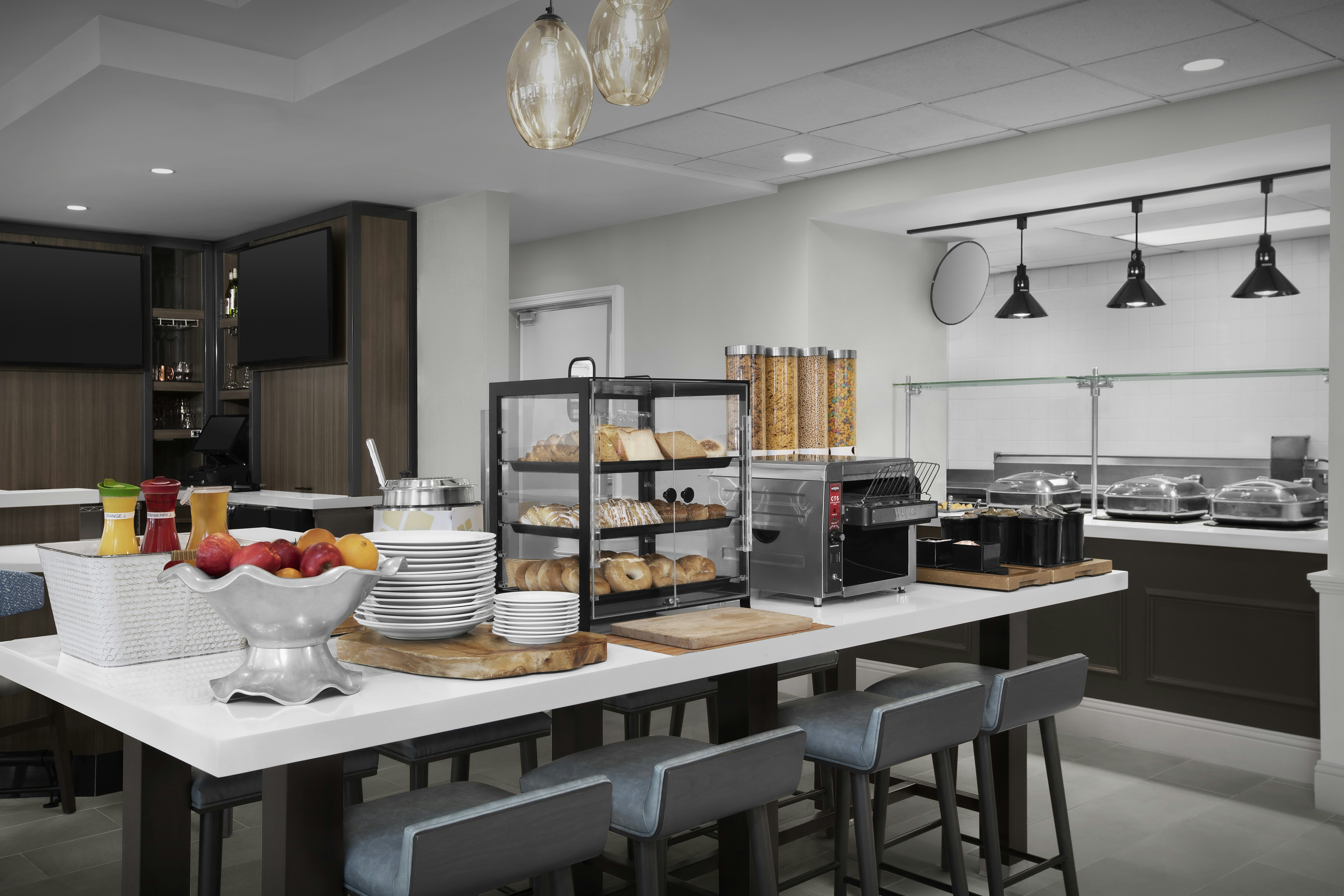 Hilton Garden Inn Denver Highlands Ranch 32/52