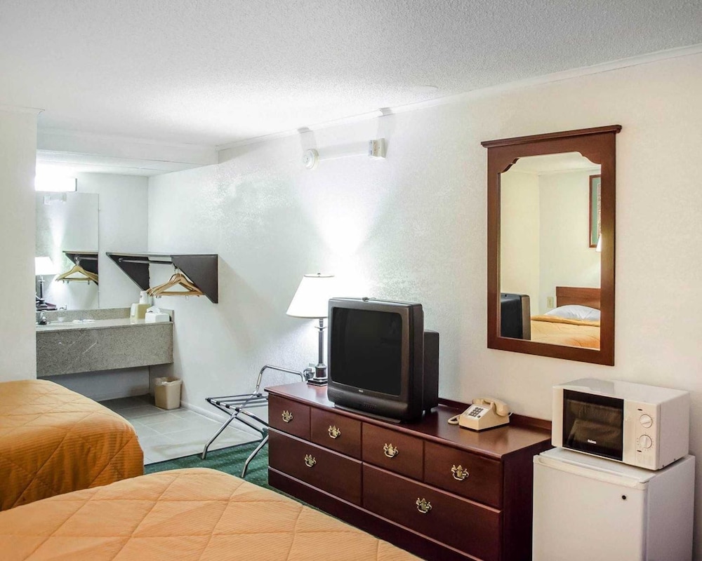 Rodeway Inn Carlisle North 36/46