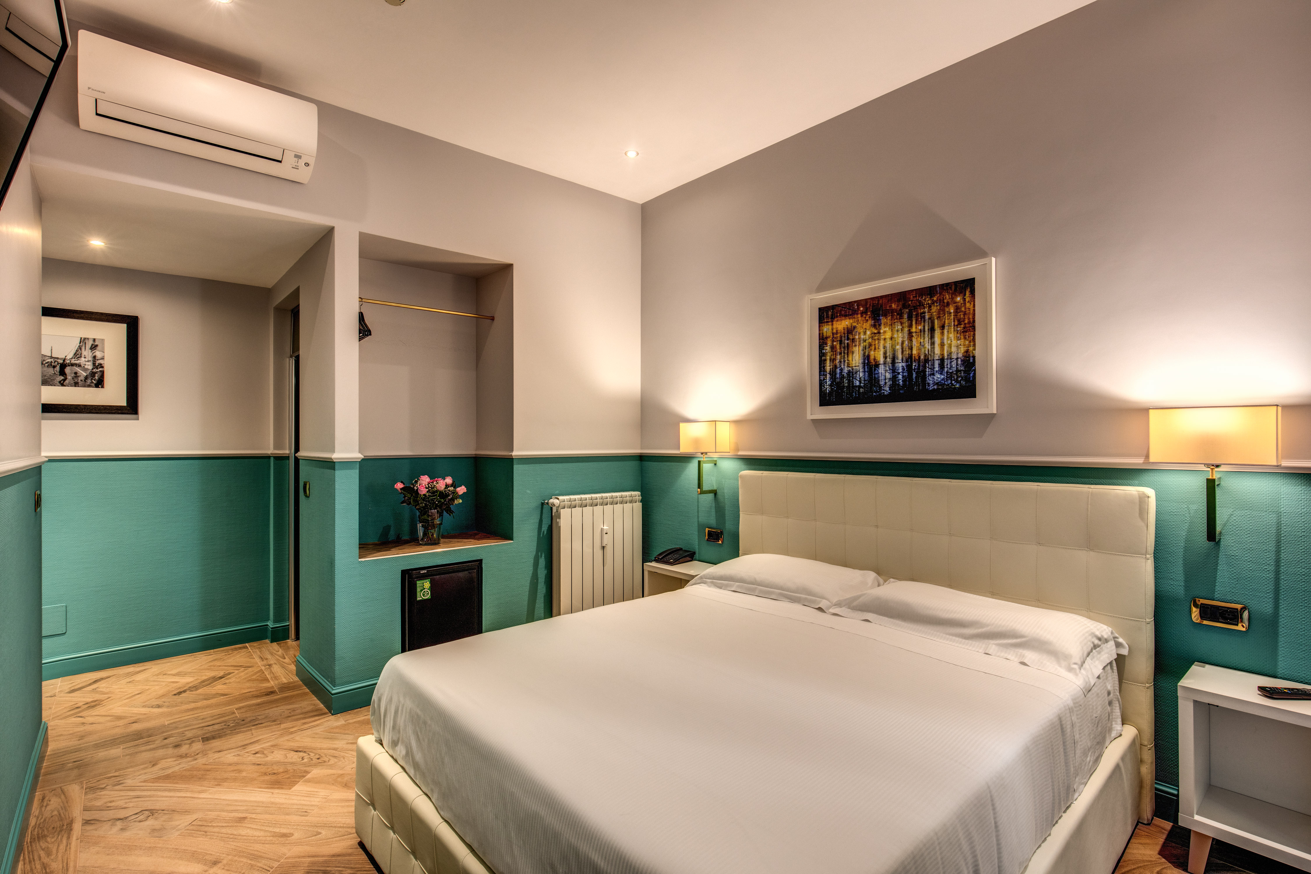 STANDARD DOUBLE ROOM