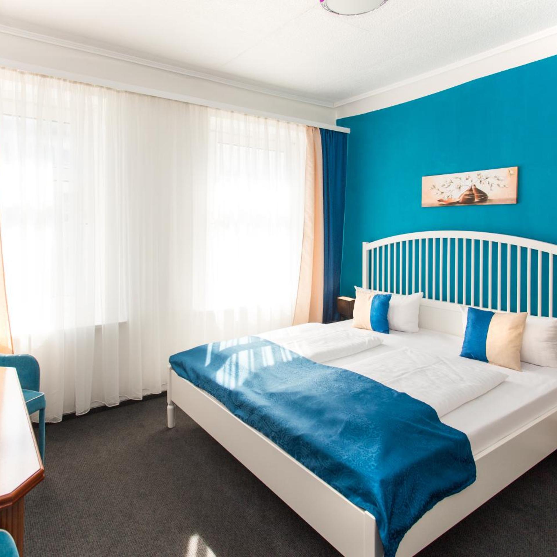 Room, Double Bed, External Bathroom