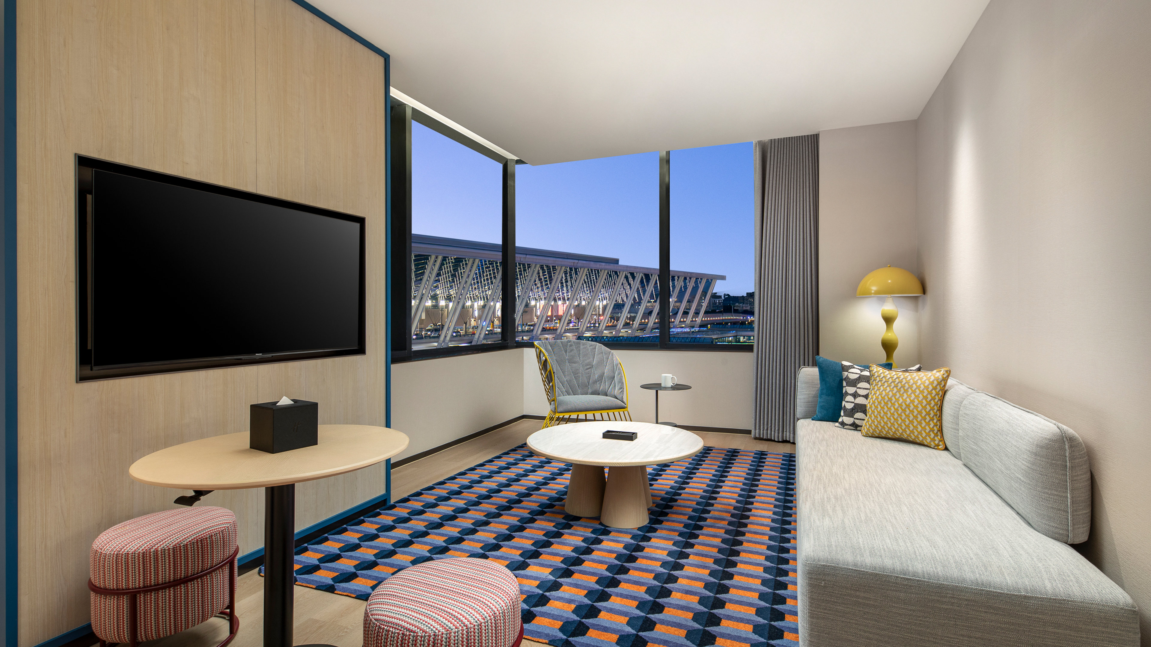 Holiday Inn Shanghai Pudong Airport 41/50