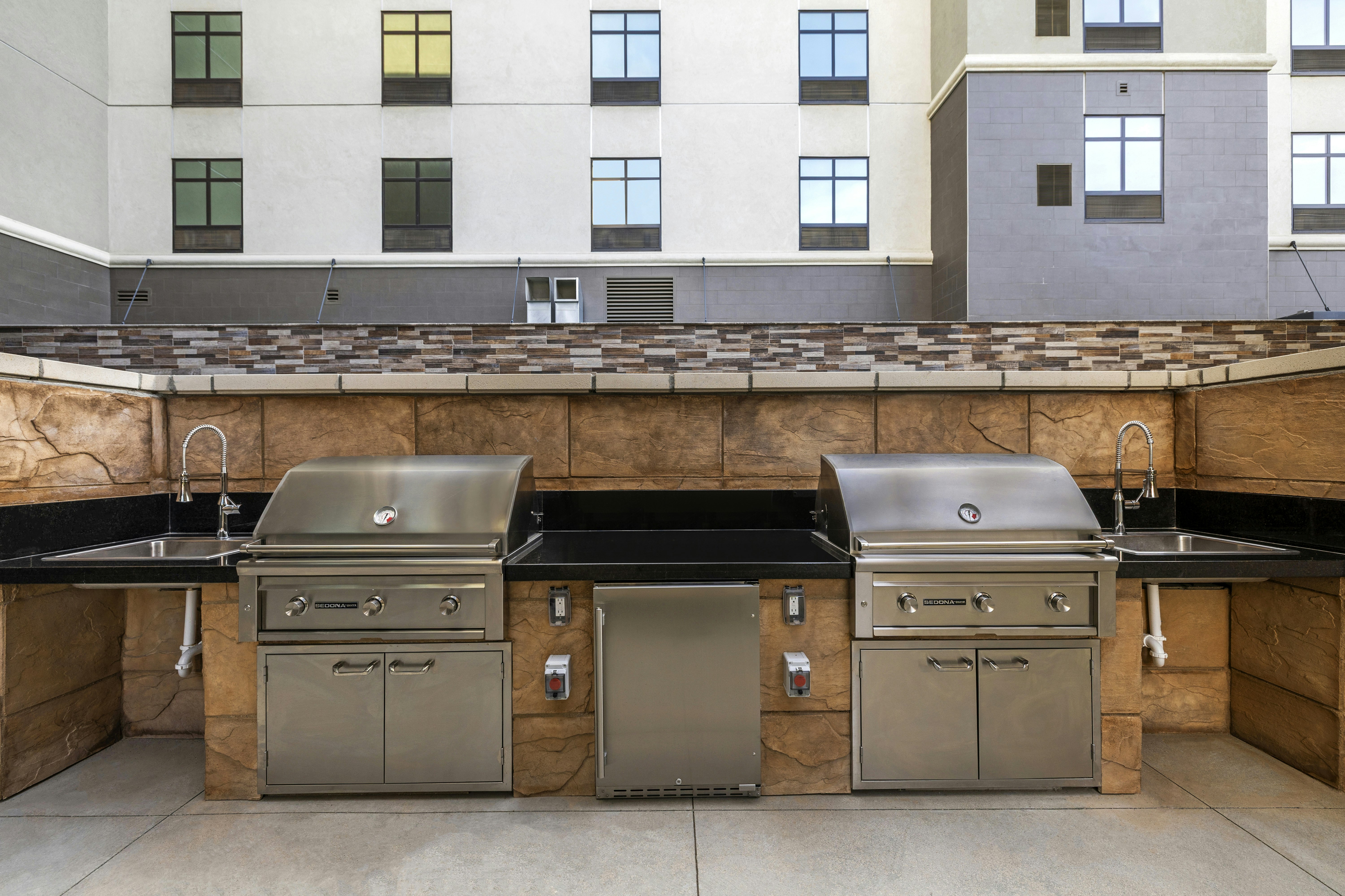 Home2 Suites by Hilton Riverside Downtown 3/38