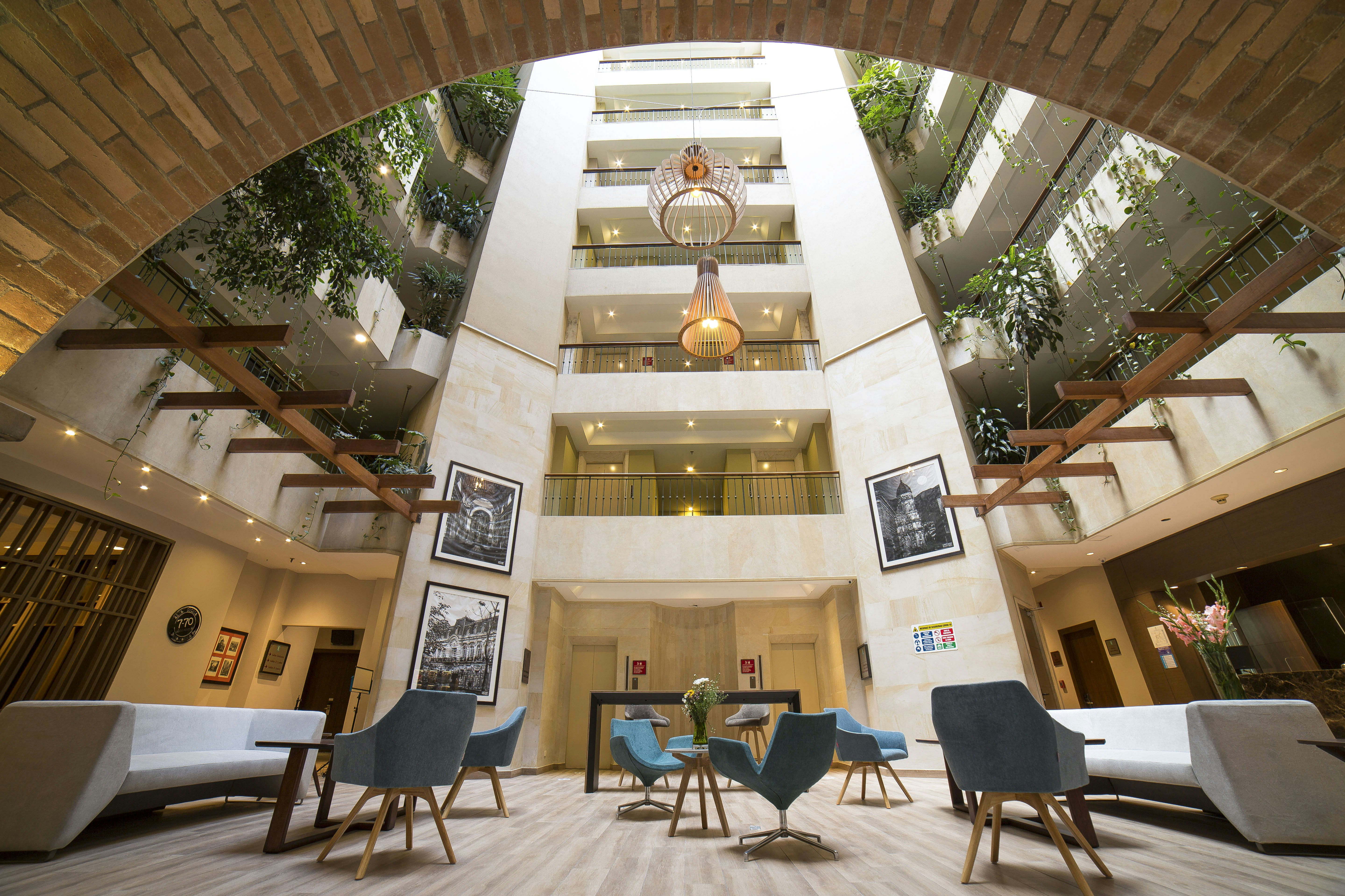 Embassy Suites by Hilton Bogota Rosales 30/50